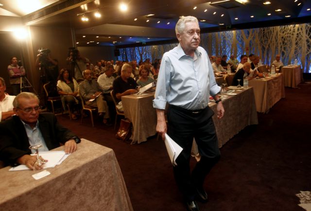 Μέτωπο των κομμάτων του δημοκρατικού τόξου ζητά ο Φ.Κουβέλης