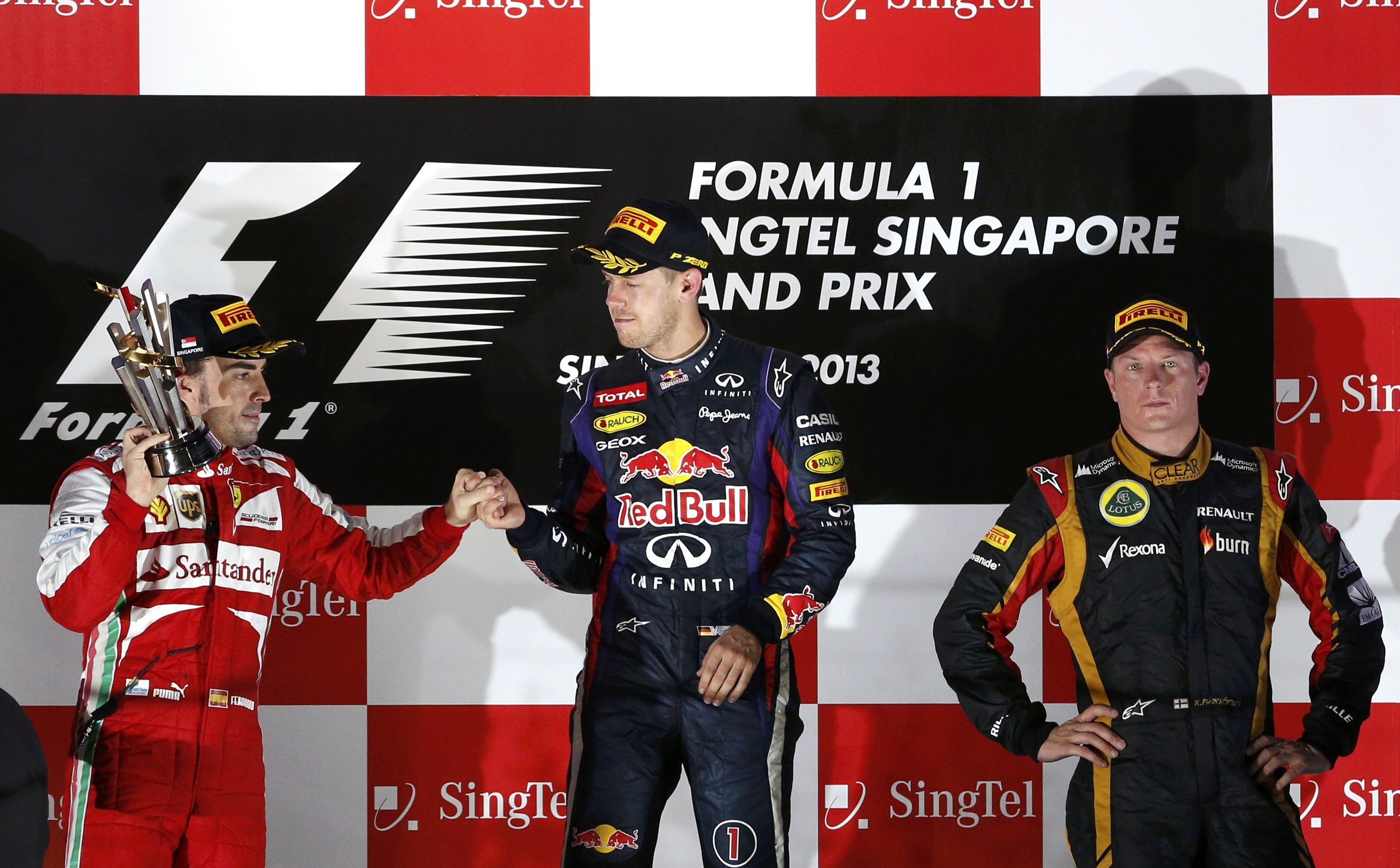 GP Σιγκαπούρης 2013: Σαρωτική νίκη του S. Vettel, κομφούζιο προσπεράσεων στην πρώτη δεκάδα