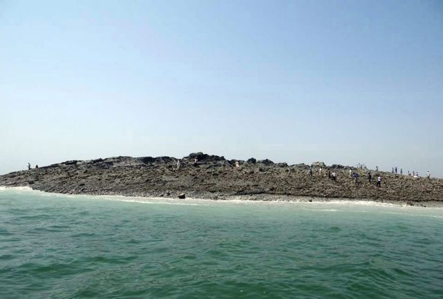 Μυστηριώδες νησί φέρεται να εμφανίστηκε μετά το σεισμό στο Πακιστάν