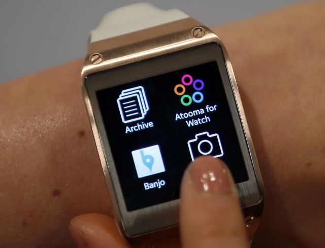 Στα μέσα Οκτωβρίου στην Ελλάδα το «έξυπνο» ρολόι Samsung Galaxy Gear