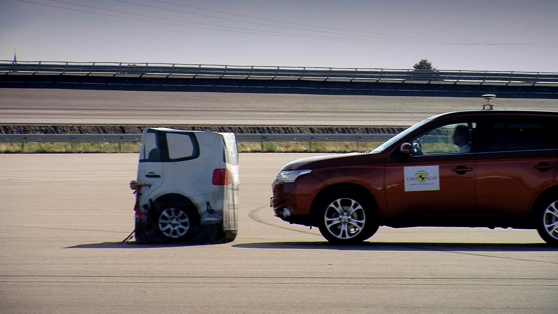 Πρόβα τζενεράλε για την αξιολόγηση των συστημάτων αποτροπής σύγκρουσης από τον EuroNCAP
