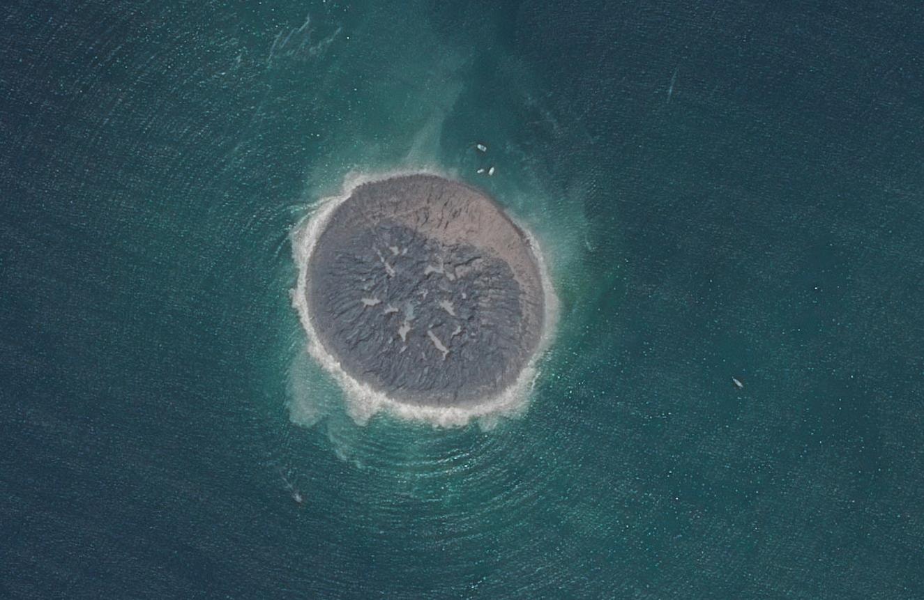 Πρώτη δορυφορική εικόνα του νεογέννητου νησιού στο Πακιστάν