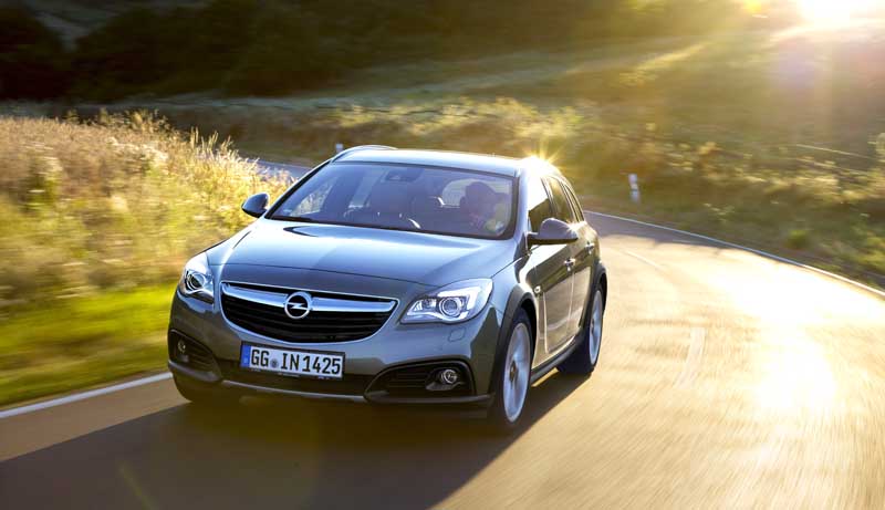 Opel Insignia 2014: Ανανέωση εφ όλης της ύλης
