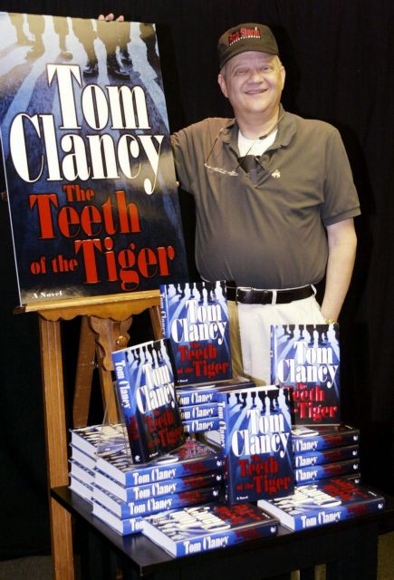 Πέθανε ο μετρ της αστυνομικής λογοτεχνίας Τομ Κλάνσυ