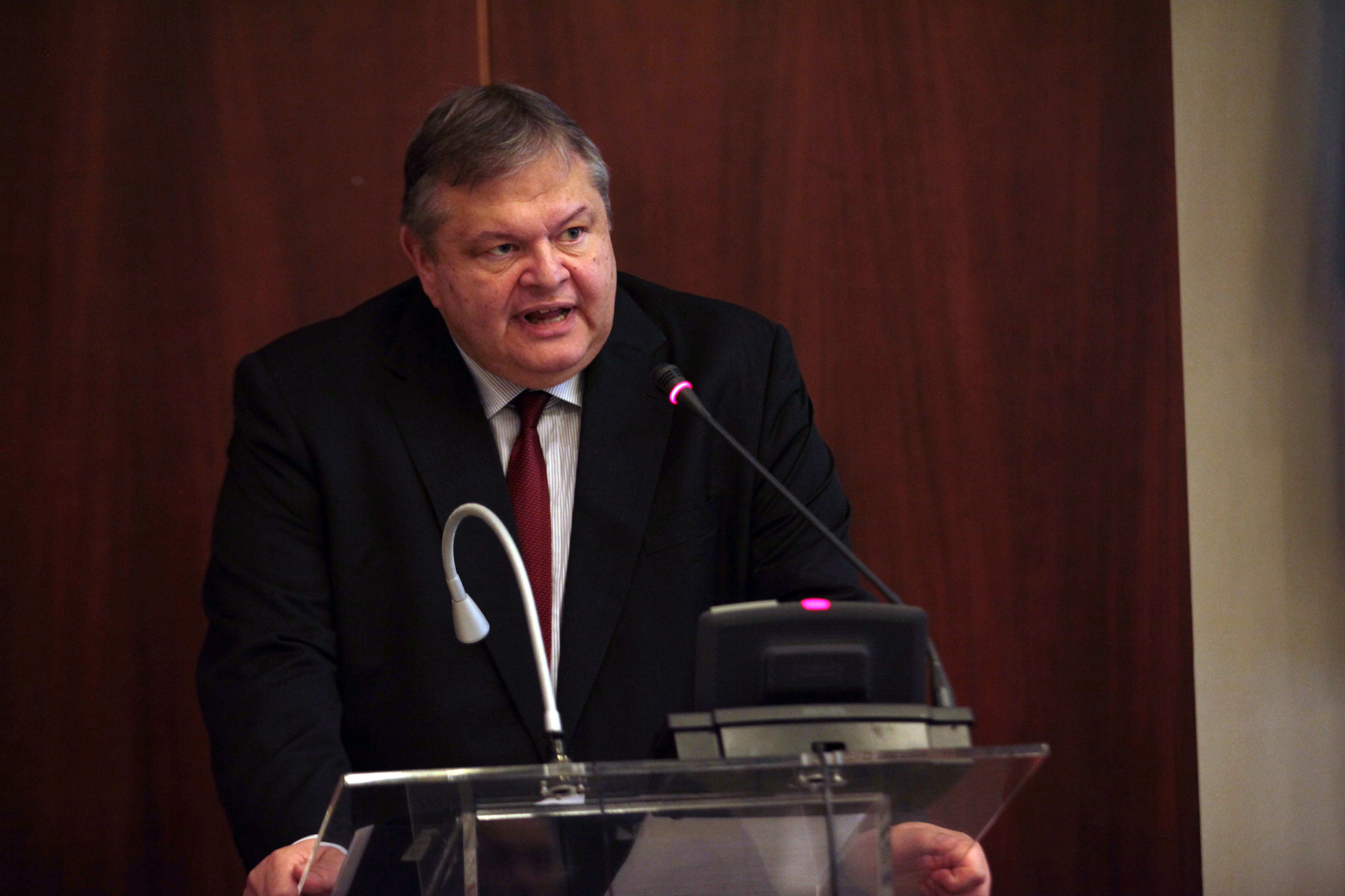 Η ΑΟΖ στο επίκεντρο της ελληνικής Προεδρίας, λέει ο υπουργός Εξωτερικών