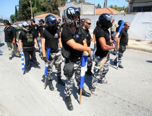 Χρυσή Αυγή: Μιλούν για συμπτώσεις και μεμονωμένα περιστατικά