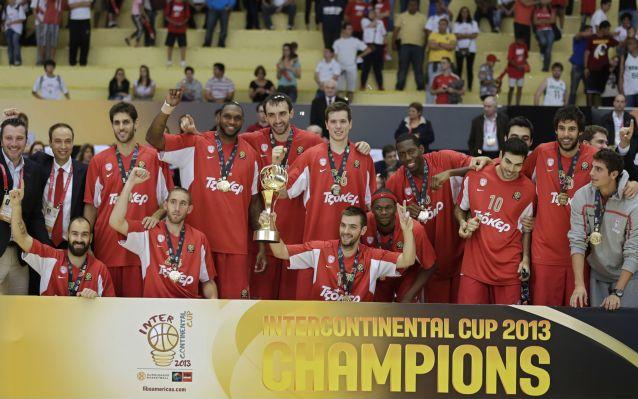 Ο Ολυμπιακός ανέβηκε στην κορυφή του κόσμου