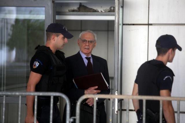 Για «εξοντωτική καταδίκη» και «άνωθεν παρεμβάσεις» μιλά ο Άκης Τσοχατζόπουλος