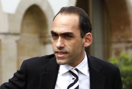 «Ψαλίδι» 700 εκατ. ευρώ στον κυπριακό προϋπολογισμό του 2014