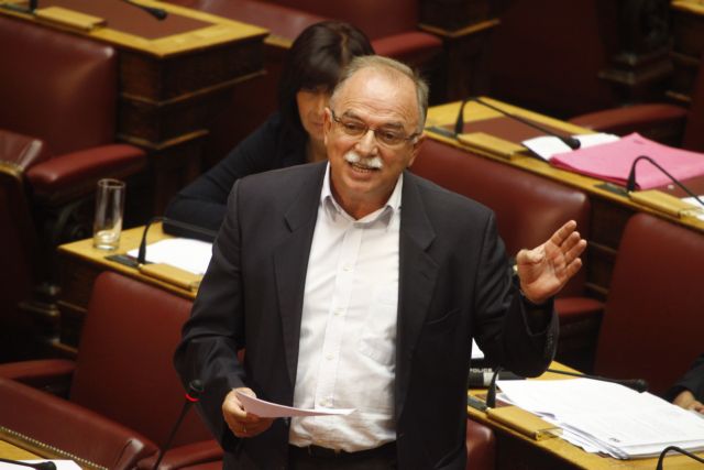 «Να μην παίζει με τη φωτιά» καλεί το Μαξίμου ο Δημ.Παπαδημούλης