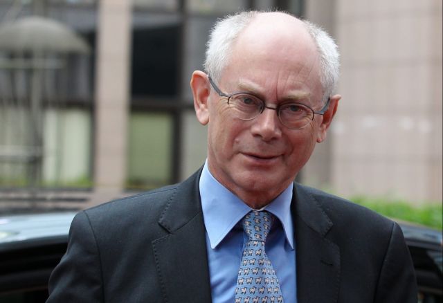 Στην Κύπρο μεταβαίνει την Τρίτη ο Χέρμαν βαν Ρομπάι