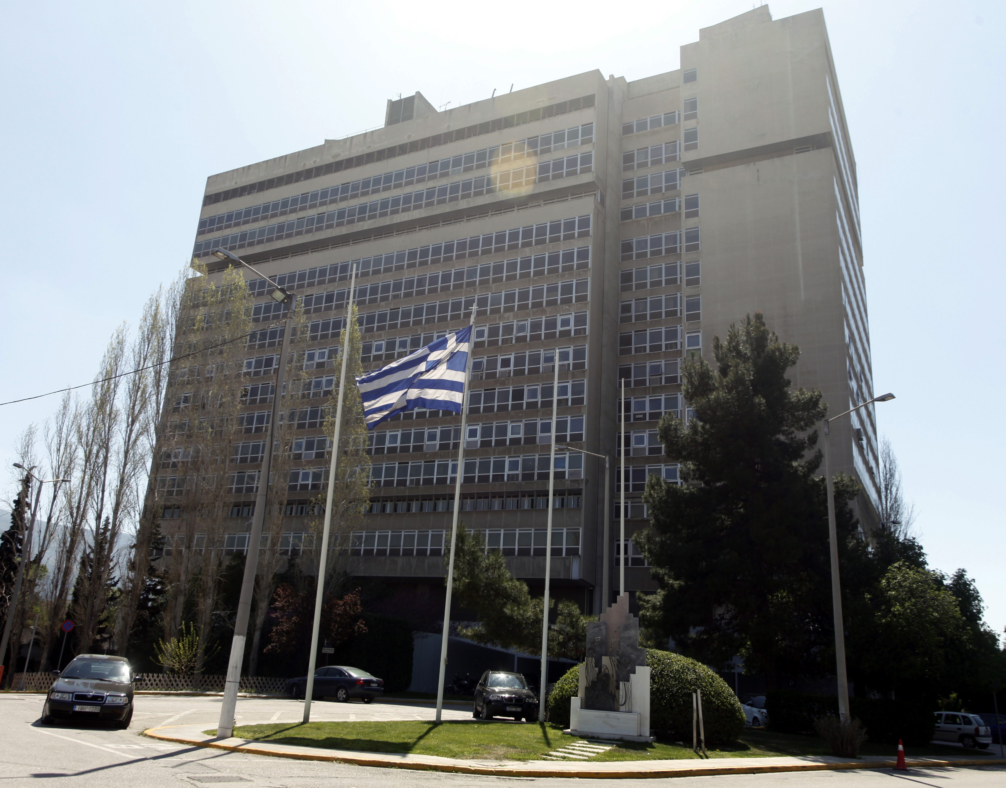 Έλεγχο στις εγκαταστάσεις της ΕΥΠ ζητεί ο διοικητής της