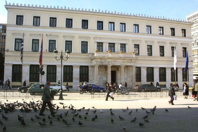 Έκρηξη «θολών» δηλώσεων για πιστοποιητικά γέννησης στο ληξιαρχείο Αθηνών