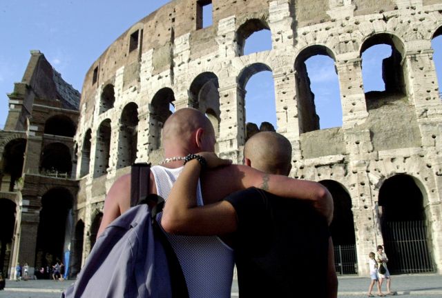 Αυτοκτόνησε ομοφυλόφιλος στη Ρώμη, καταγγέλλοντας την Ιταλία ως ομοφοβική