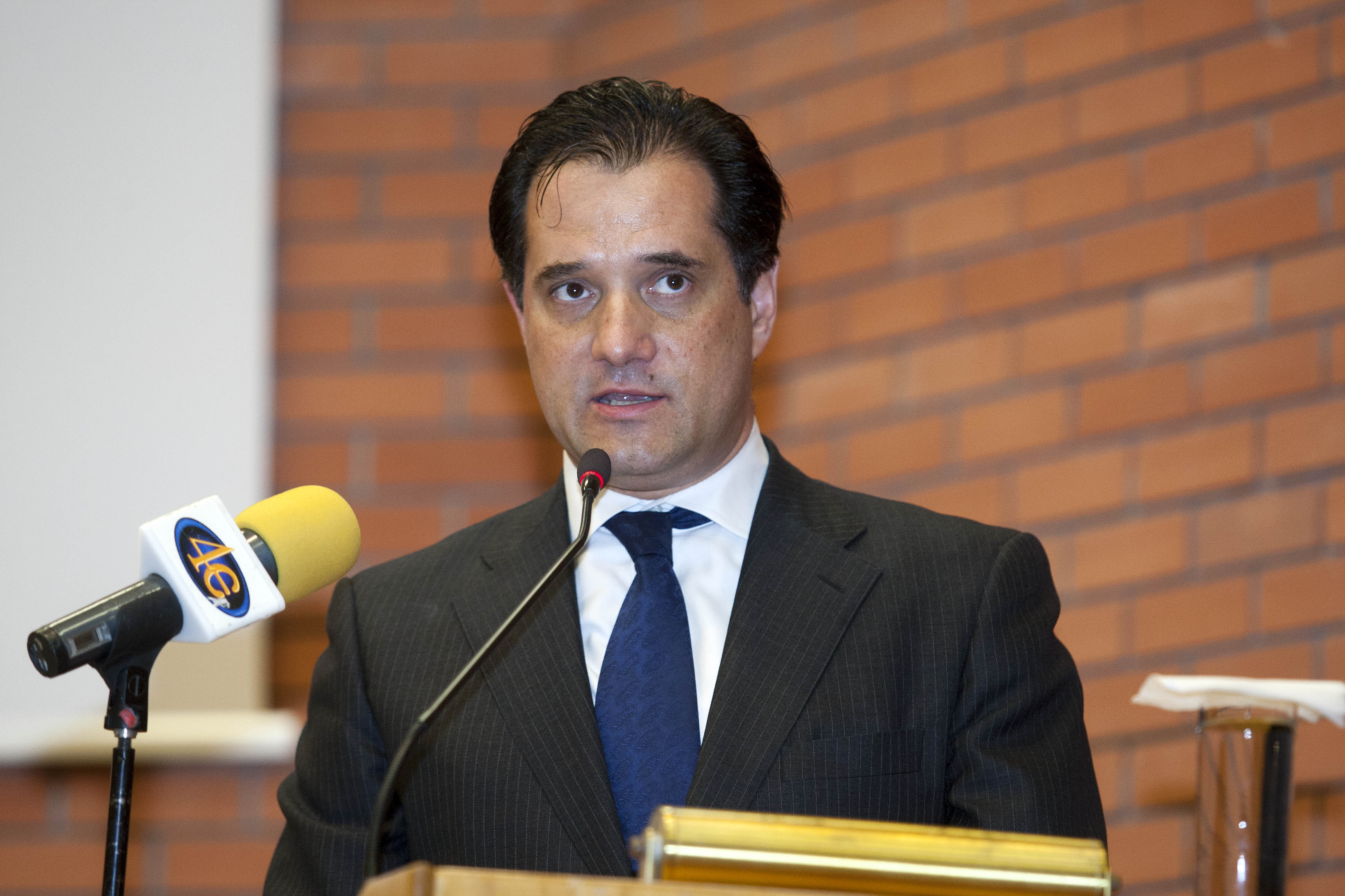 «Δίκαια» τα αιτήματα των Φυσικοθεραπευτών, σύμφωνα με τον υπουργό Υγείας