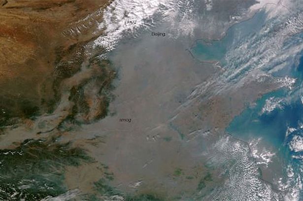 To νέφος που «έπνιξε» μια κινεζική πόλη έπιασε ο δορυφόρος της NASA