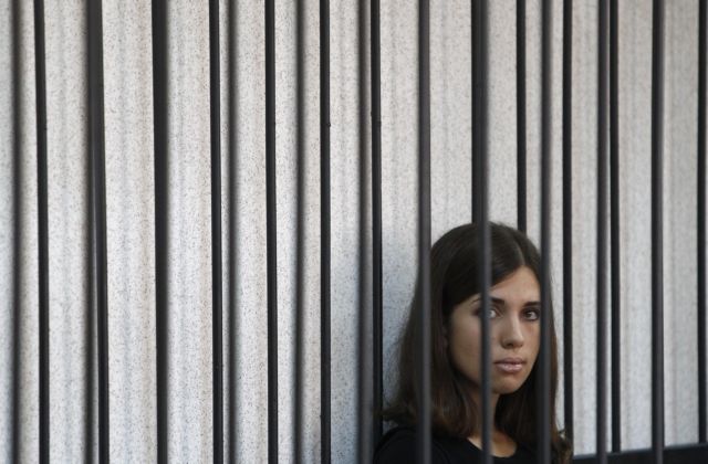 Μυστήριο με την «εξαφάνιση» φυλακισμένης τραγουδίστριας των Pussy Riot