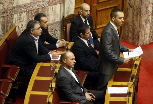 Κασιδιάρης: Διαγράφουμε όσους χτυπούν αλλοδαπούς, δεν είμαστε ναζιστές