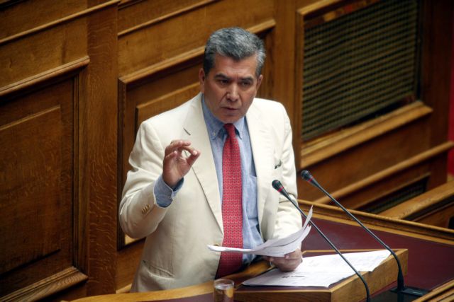 Aντιπαράθεση στη Βουλή για την «απλή άδολη αναλογική»