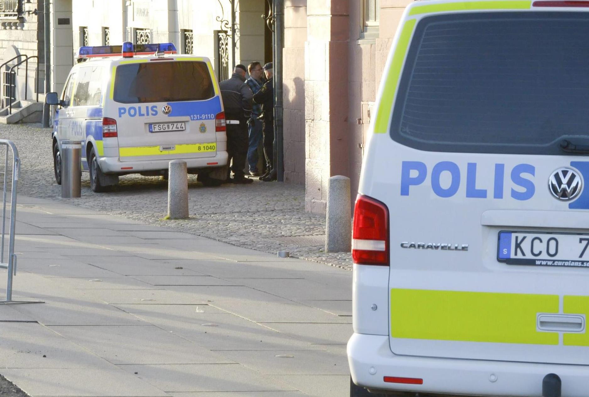 Την επέμβαση της αστυνομίας προκαλεί η συναρμολόγηση επίπλου στη Σουηδία