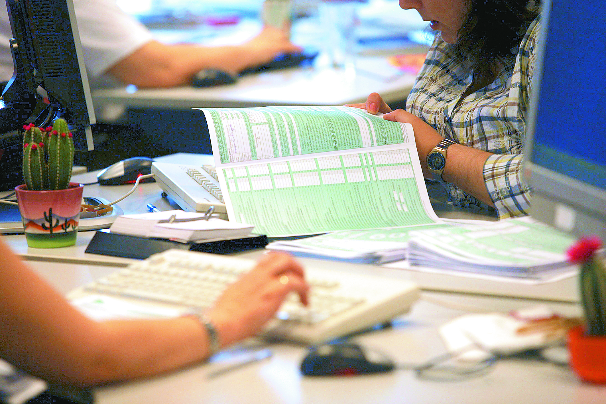 Από τον Ιούλιο του 2012 έως σήμερα απομακρύνθηκαν 116 εφοριακοί