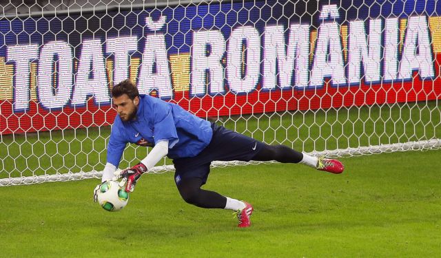 Με 50.000 σημαίες οι Ρουμάνοι