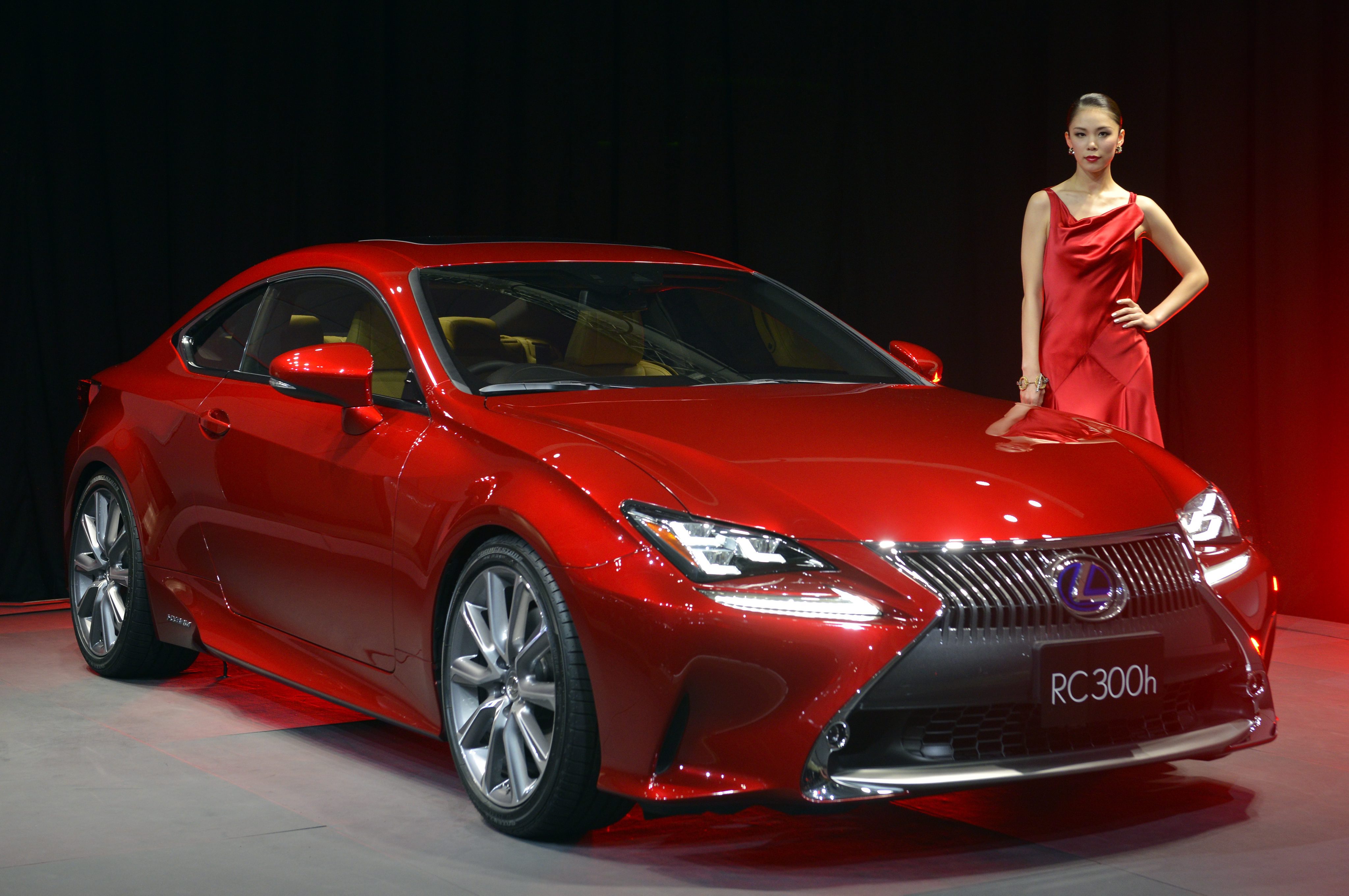 Lexus RC Coupe 2014: Αυθεντικά coupe