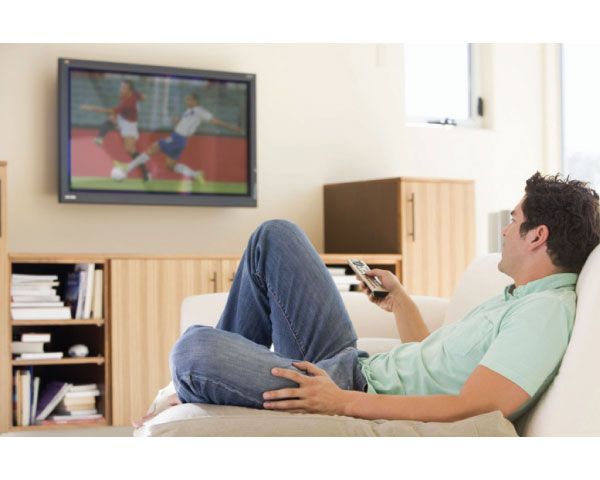 Η τηλεθέαση αθλητικών αγώνων βελτιώνει τη φυσική κατάσταση