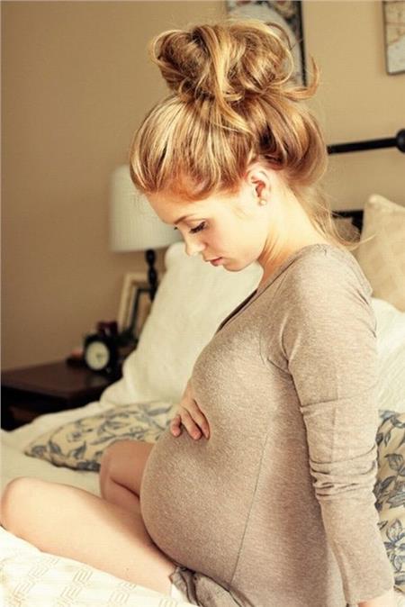 Έγκυος: 9 κινήσεις για τόνωση και ευεξία