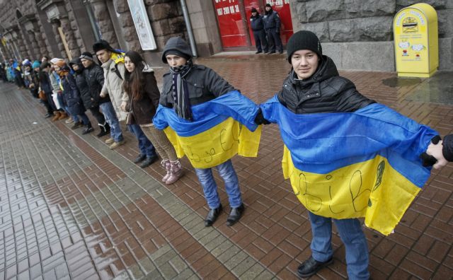 ΕΕ: Δεν θα δεχθούμε ρωσικό βέτο για τη συμφωνία με την Ουκρανία