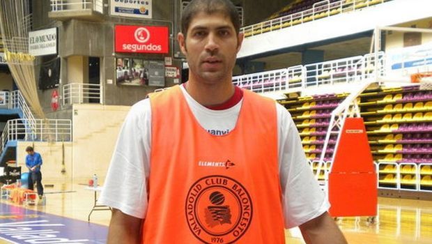 O Βασιλόπουλος αποχαιρέτησε την Βαγιαδολίδ