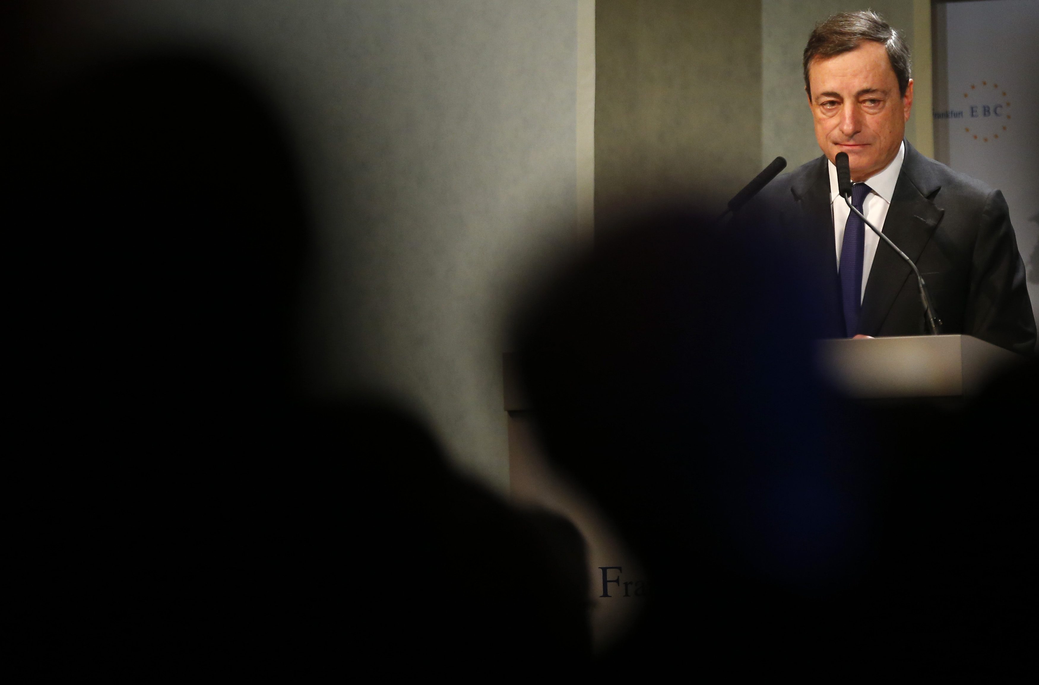 Νέα προειδοποίηση Ντράγκι για τις παρεμβάσεις στην Κεντρική Τράπεζα Κύπρου