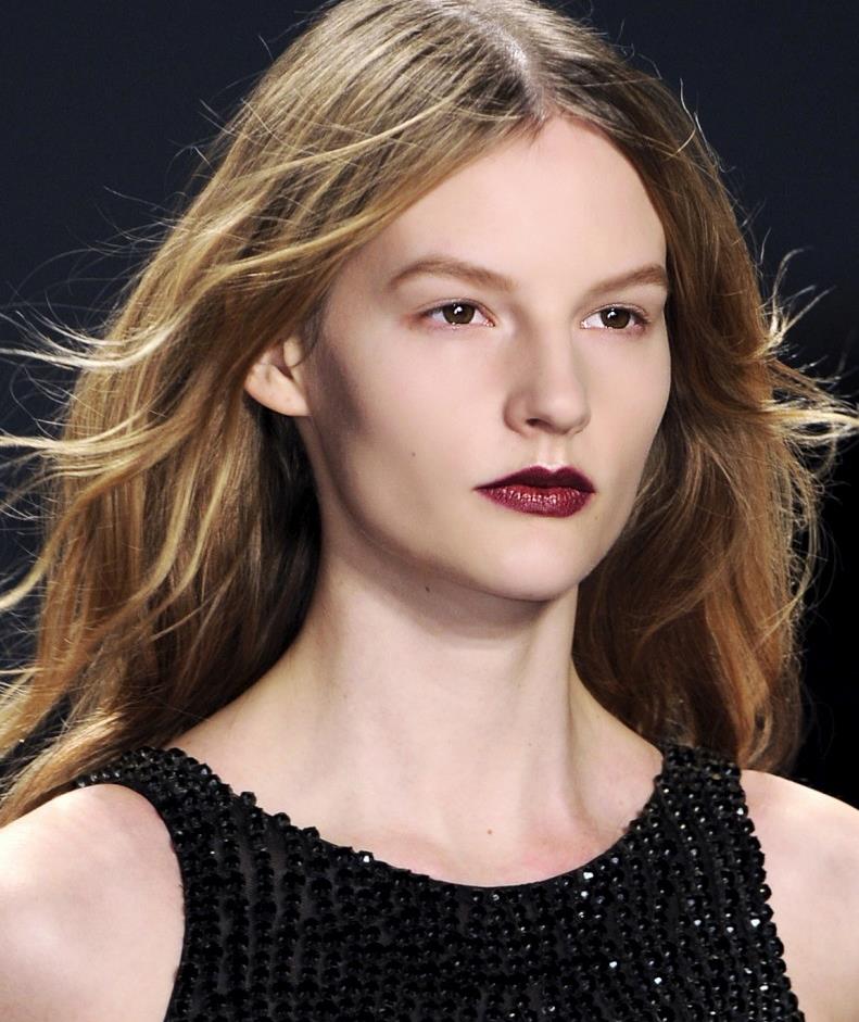 Μαλλιά ελεύθερα και ωραία