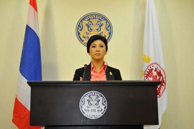 Πρόωρες εκλογές ανακοίνωσε η πρωθυπουργός της Ταϊλάνδης