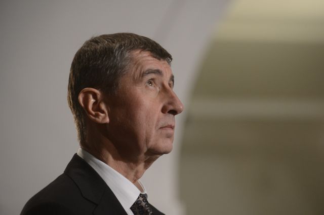 Τρικομματική συμφωνία για κεντροαριστερή κυβέρνηση στην Τσεχία