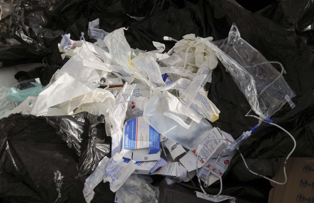 Τρεις συλλήψεις για τα ραδιενεργά απόβλητα στον ΧΥΤΑ Φυλής