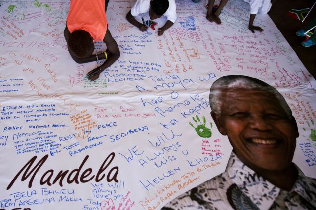 Νέλσον Μαντέλα, η κυρίαρχη αναζήτηση στο Google για το 2013