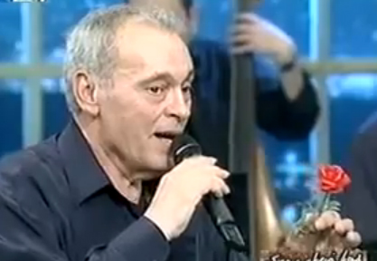 Πέθανε ο ηθοποιός και τραγουδιστής Νίκος Δημητράτος