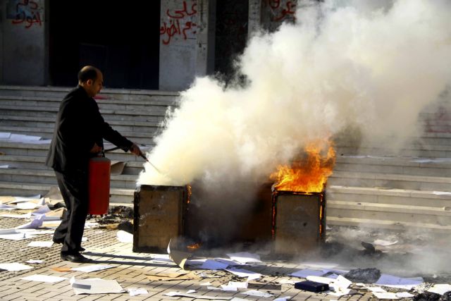 Έκρηξη με στόχο κτίριο των υπηρεσιών πληροφοριών του στρατού στην Αίγυπτο