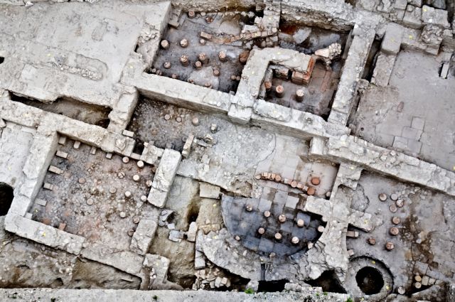 Ανάδειξη αρχαιοτήτων σε οικόπεδο στην περιοχή Μακρυγιάννη