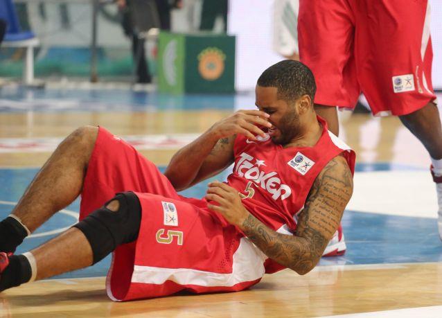 Προβληματισμός για Λο, προπονήθηκε ο Σπανούλης