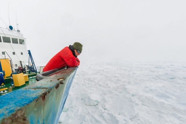 Απέτυχε η προσπάθεια προσέγγισης του παγιδευμένου στην Ανταρκτική πλοίου