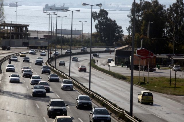 Κλειστό τμήμα της παλαιάς εθνικής Πατρών-Αθηνών