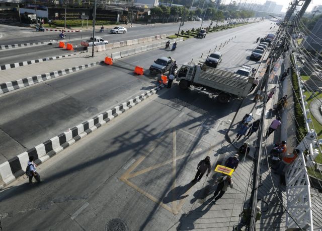 Επιχείρηση «αποκλεισμού της Μπανγκόκ» ξεκινούν οι αντικυβερνητικοί διαδηλωτές