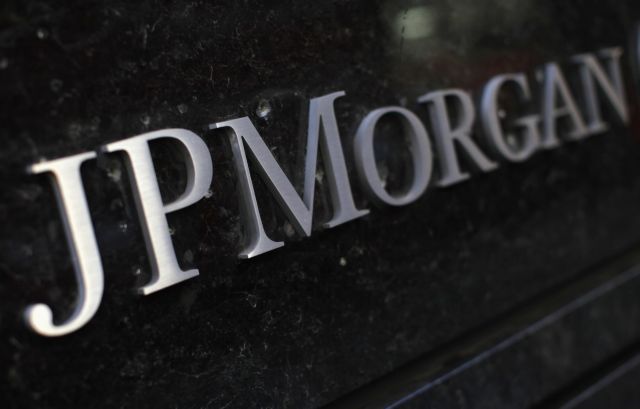 Στις 10 κορυφαίες επιλογές της JP Morgan προστέθηκε η Τράπεζα Πειραιώς