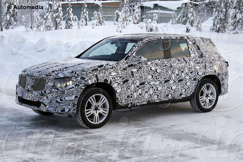 Mercedes-Benz GLK 2015: Παιχνίδια ενηλικίωσης