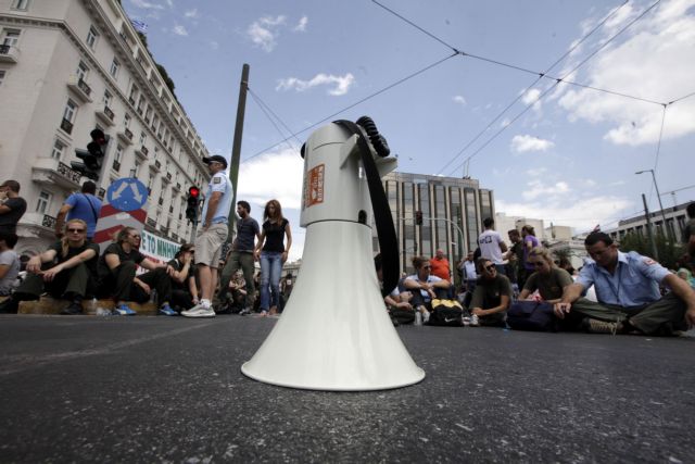 Από 17 δήμους το πρώτο κύμα των απολύσεων για το 2014