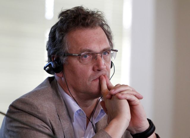 Ανήσυχη η FIFA για τις καθυστερήσεις στο στάδιο της Κοριτίμπα