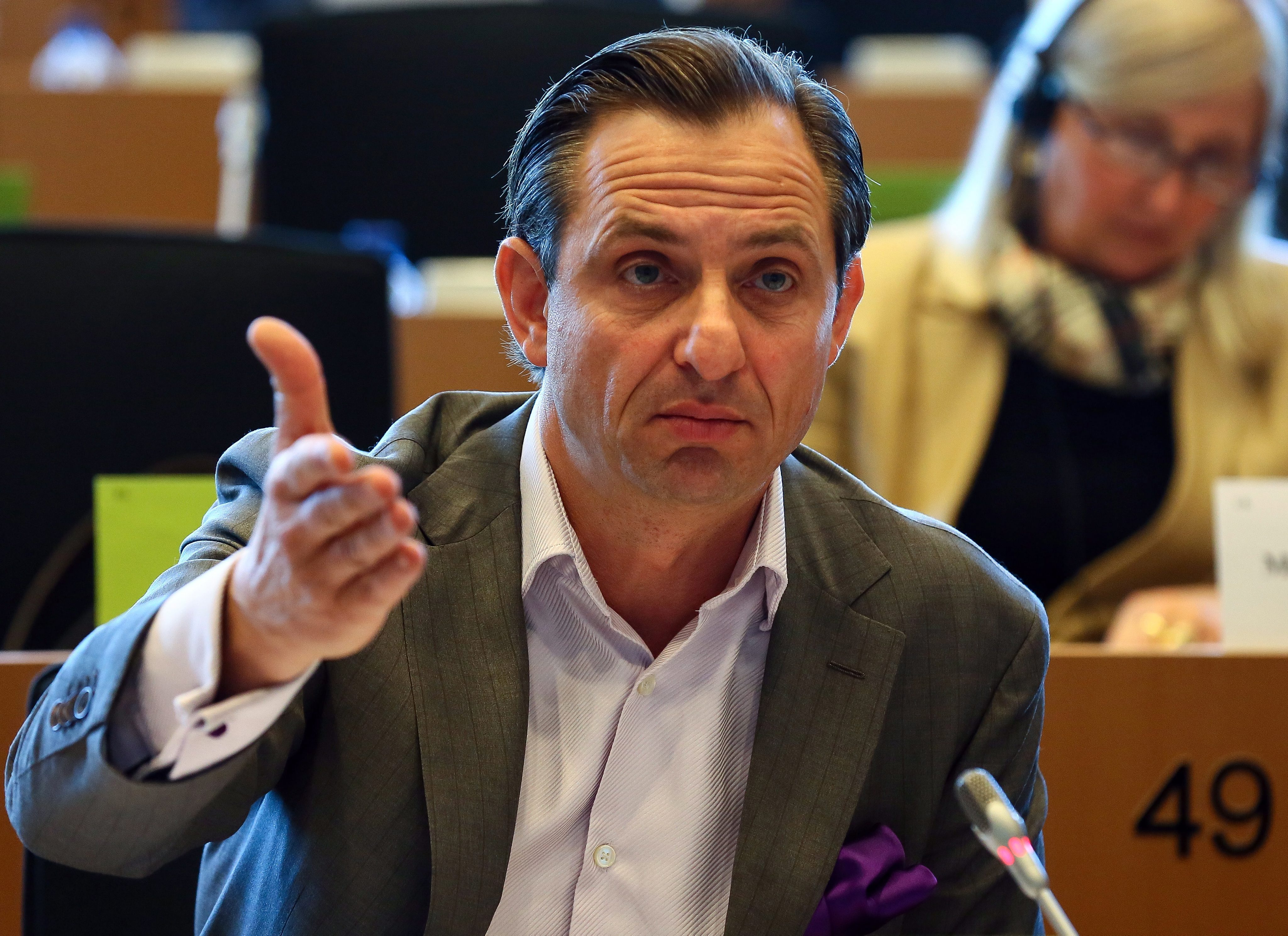 «Έλληνες Ευρωπαίοι Πολίτες», το κόμμα του Γ.Χατζημαρκάκη