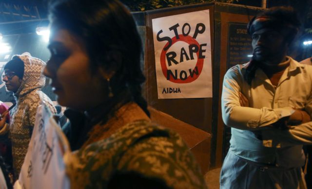 Ομαδικός βιασμός 20χρονης στην Ινδία κατ’ εντολή και «για τιμωρία»